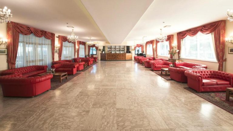Grand Hotel Adriatico - lobby