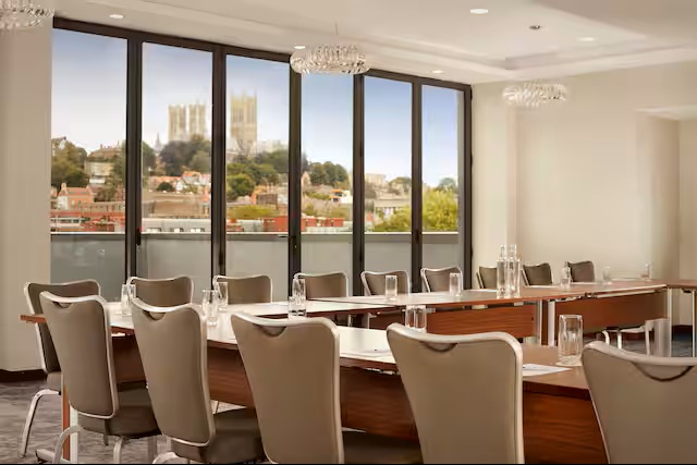 dt-linc-5070 - meeting room